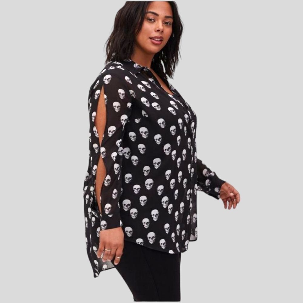 Torrid plus size chiffon school open sleeve but in front blouse. - Picture 1 of 16